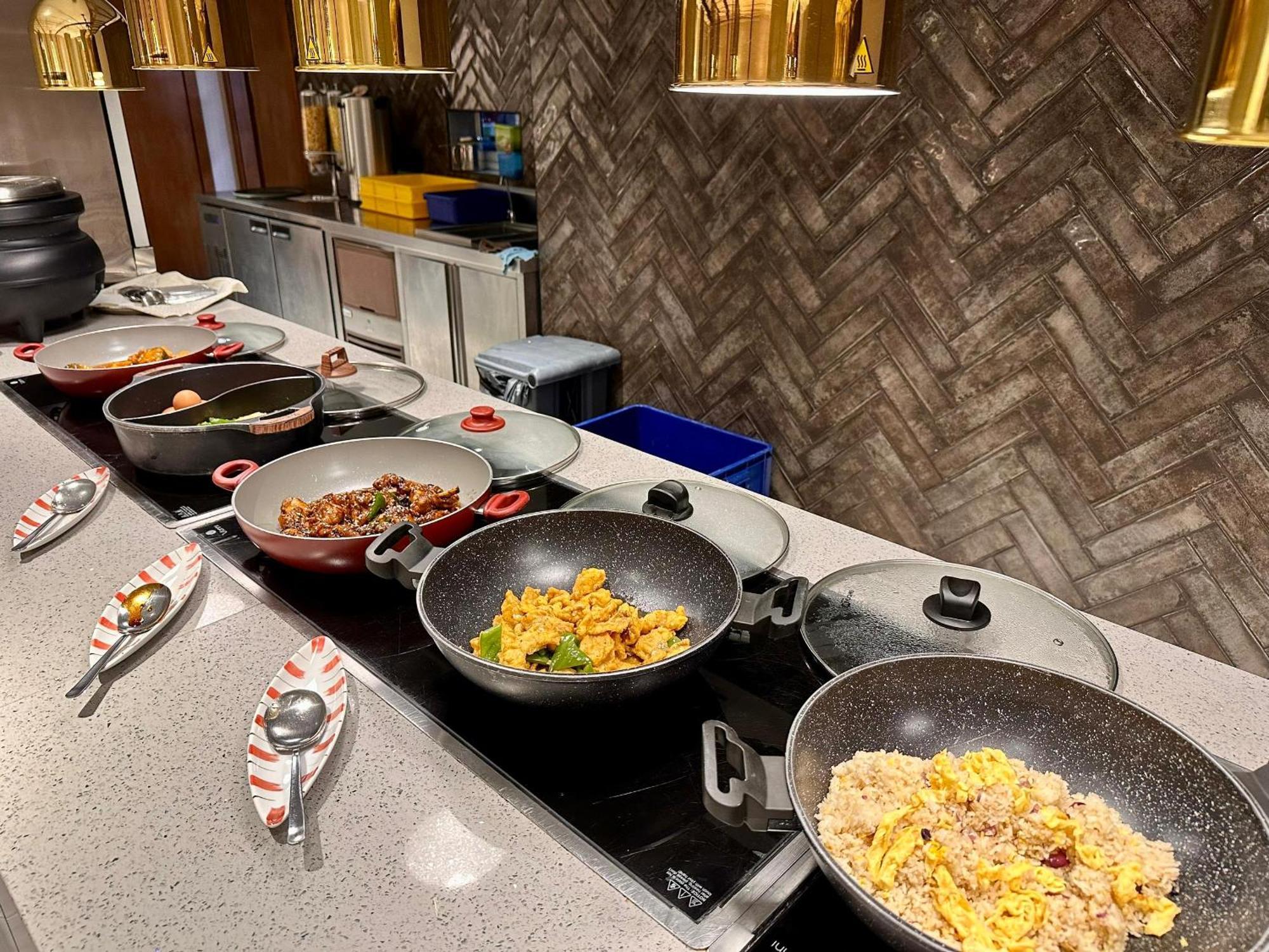 King Park Hotel Kota Kinabalu Eksteriør bilde